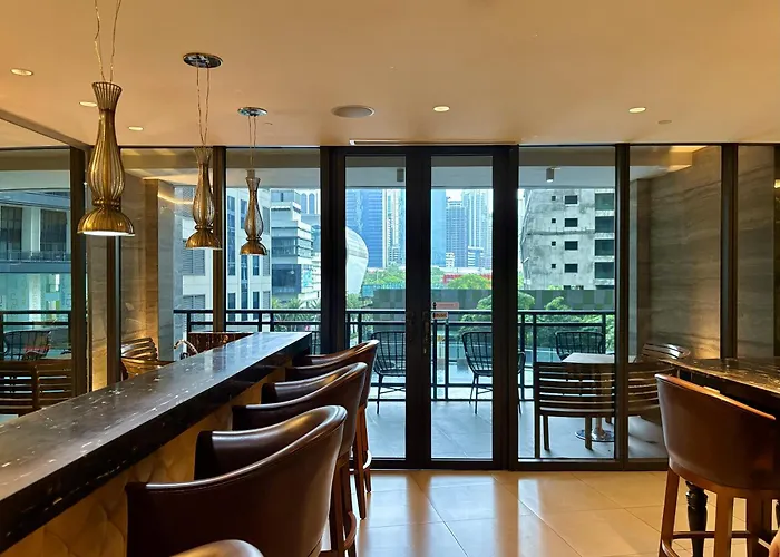 Sky Piea At Knightsbridge Residences - With Gym Sauna Pool