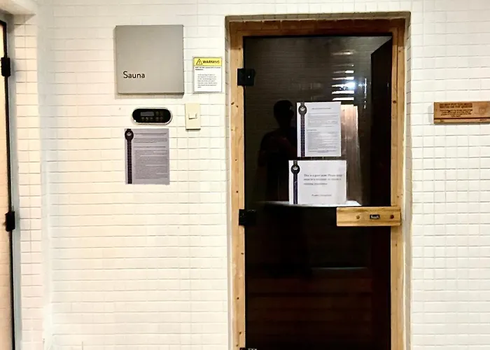 Aparthotel Sky Piea At Knightsbridge Residences - With Gym Sauna Pool Manila