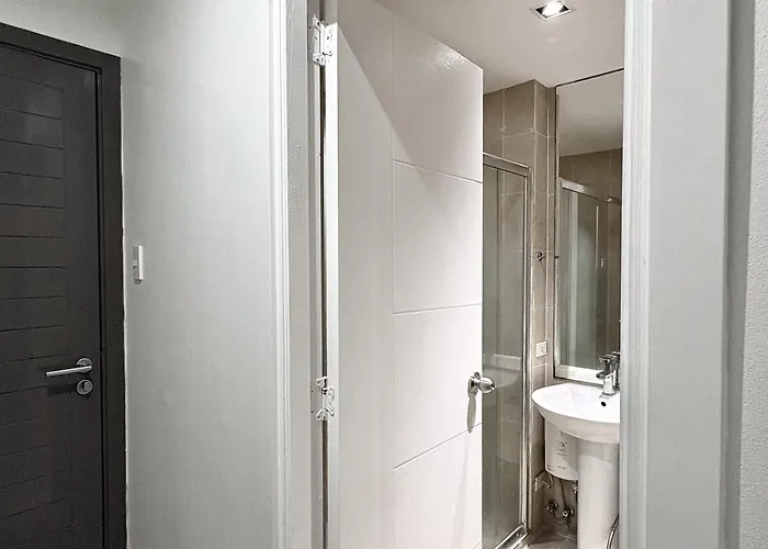 Sky Piea At Knightsbridge Residences - With Gym Sauna Pool Manila